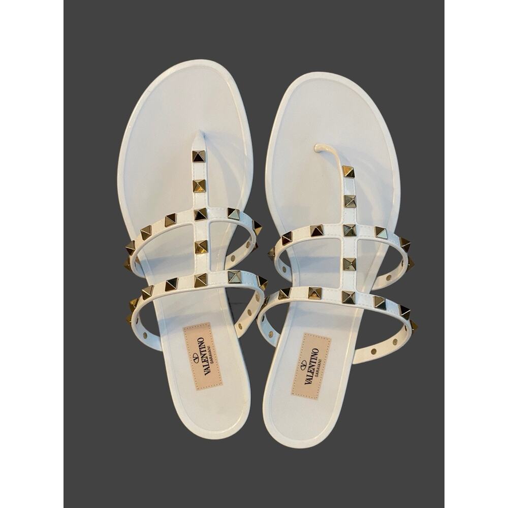 Valentino Garavani Rockstud White Rubber Thong Sandals Gold Studs Women's EU 41